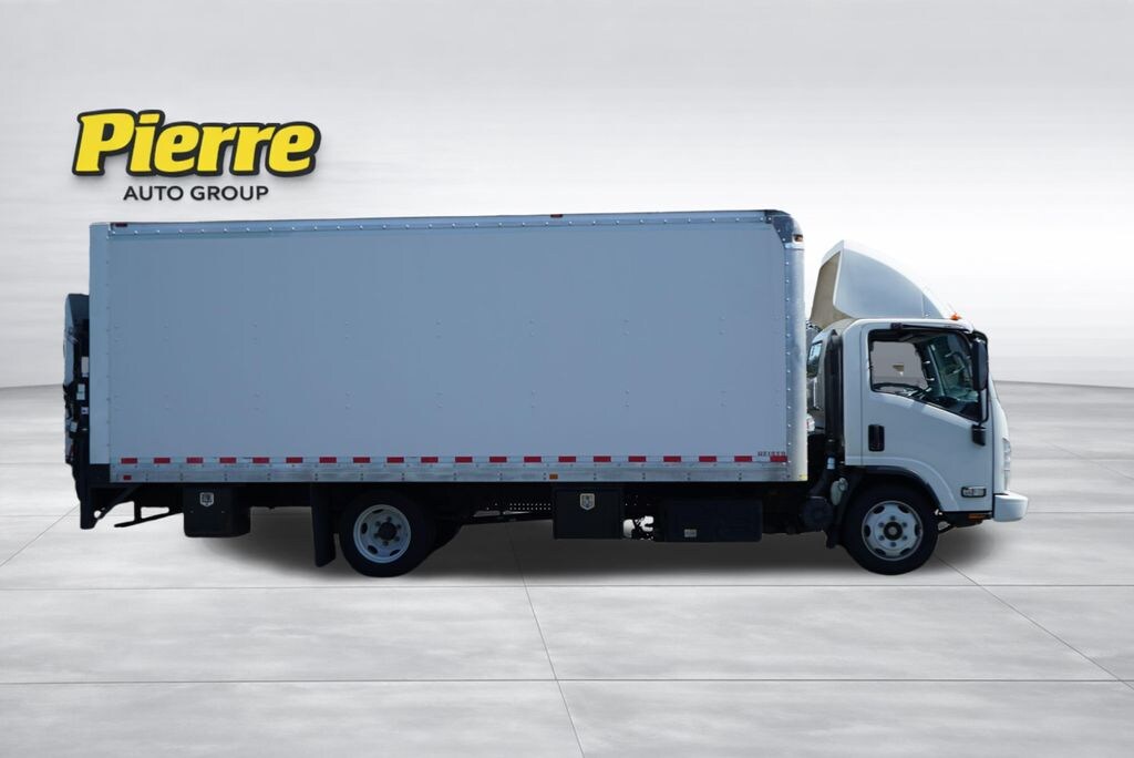 Used 2017 Isuzu NRR