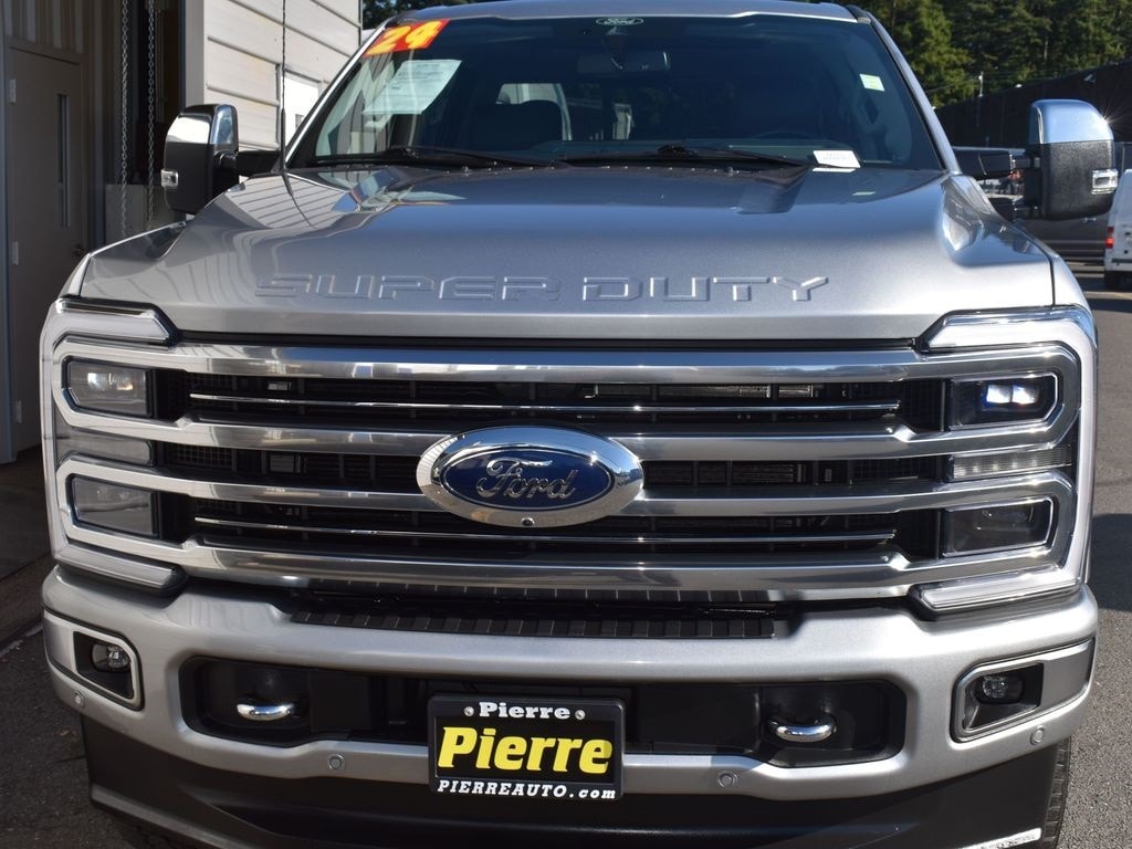 Used 2024 Ford F-350SD Limited Truck Crew Cab