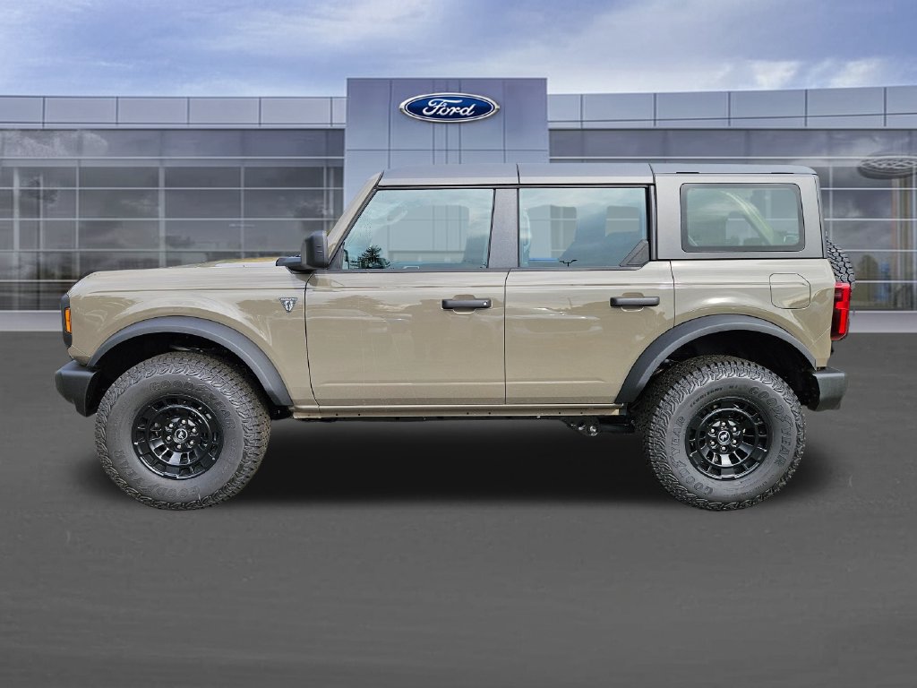 New 2026 Ford Bronco Base SUV