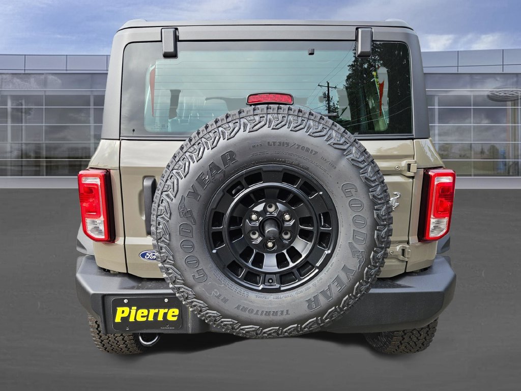 New 2026 Ford Bronco Base SUV