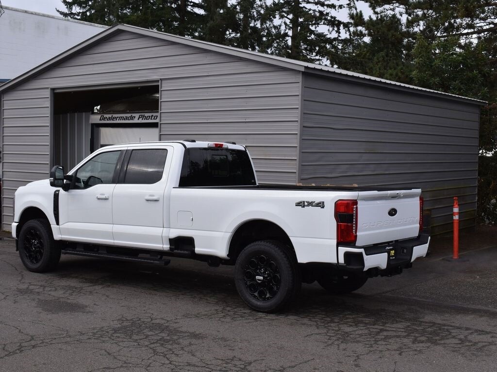 New 2026 Ford F-250 XLT Truck Crew Cab