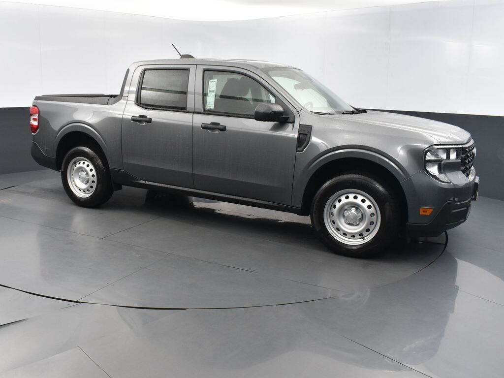 New 2026 Ford Maverick XL Truck SuperCrew