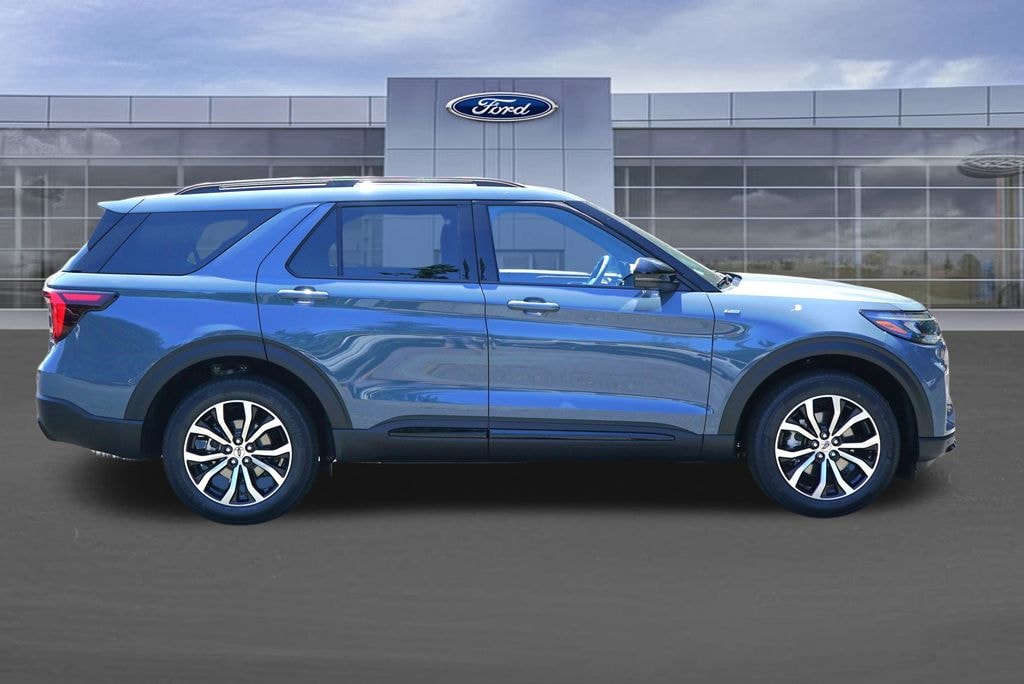 New 2026 Ford Explorer ST-Line SUV