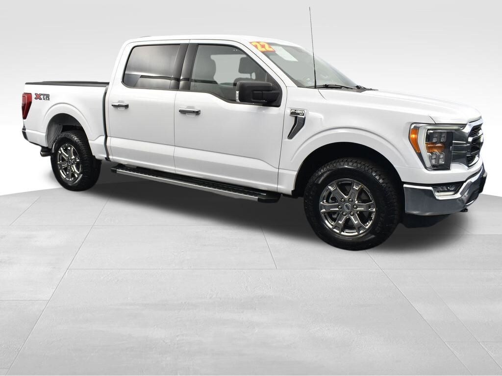 Used 2022 Ford F-150 XLT Truck SuperCrew Cab