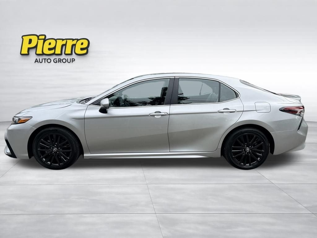 Used 2024 Toyota Camry SE Sedan