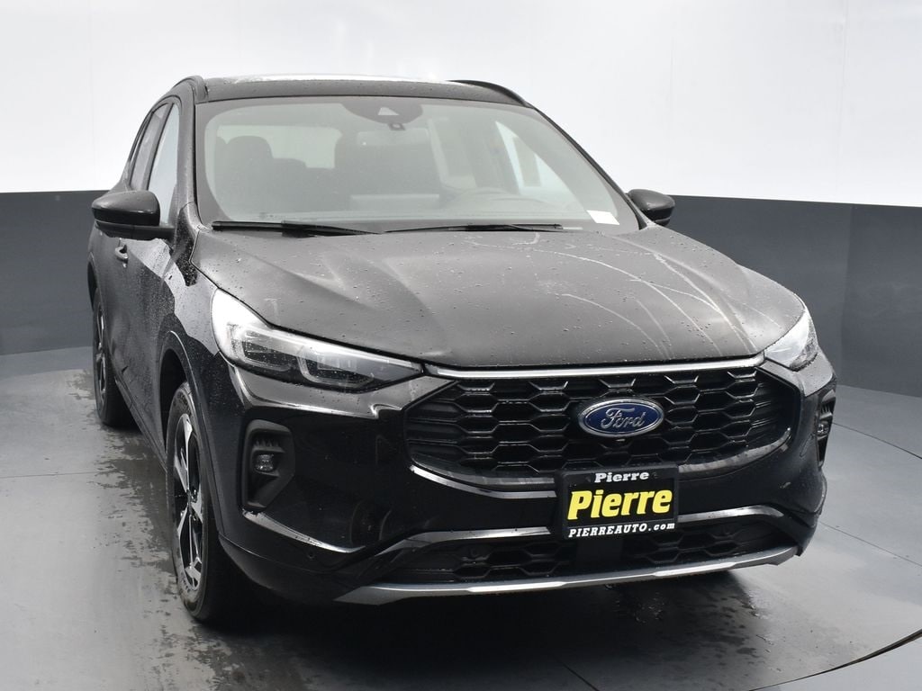 2025 Ford Escape Hybrid ST-Line Elite photo 2