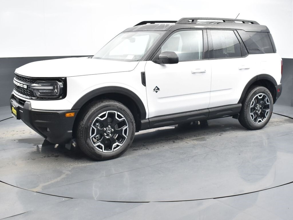 2025 Ford Bronco Sport Outer Banks photo 3