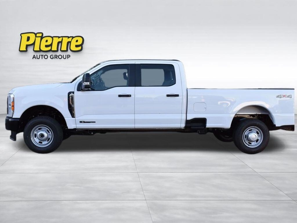 New 2024 Ford F-350 XL Truck Crew Cab