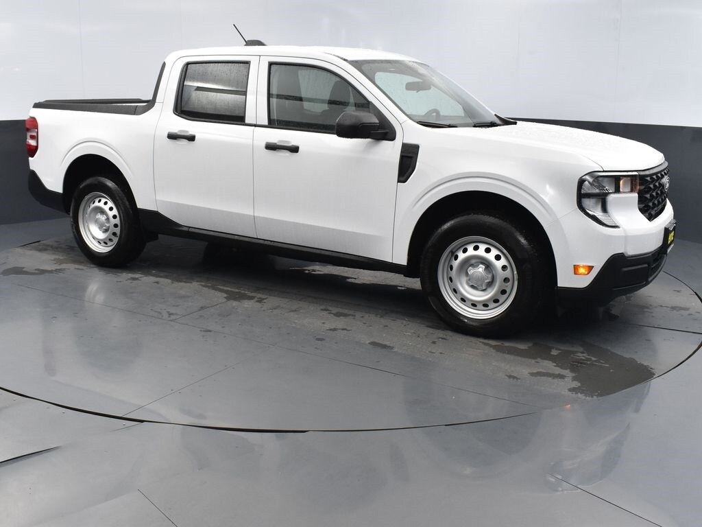 New 2025 Ford Maverick XL Truck SuperCrew