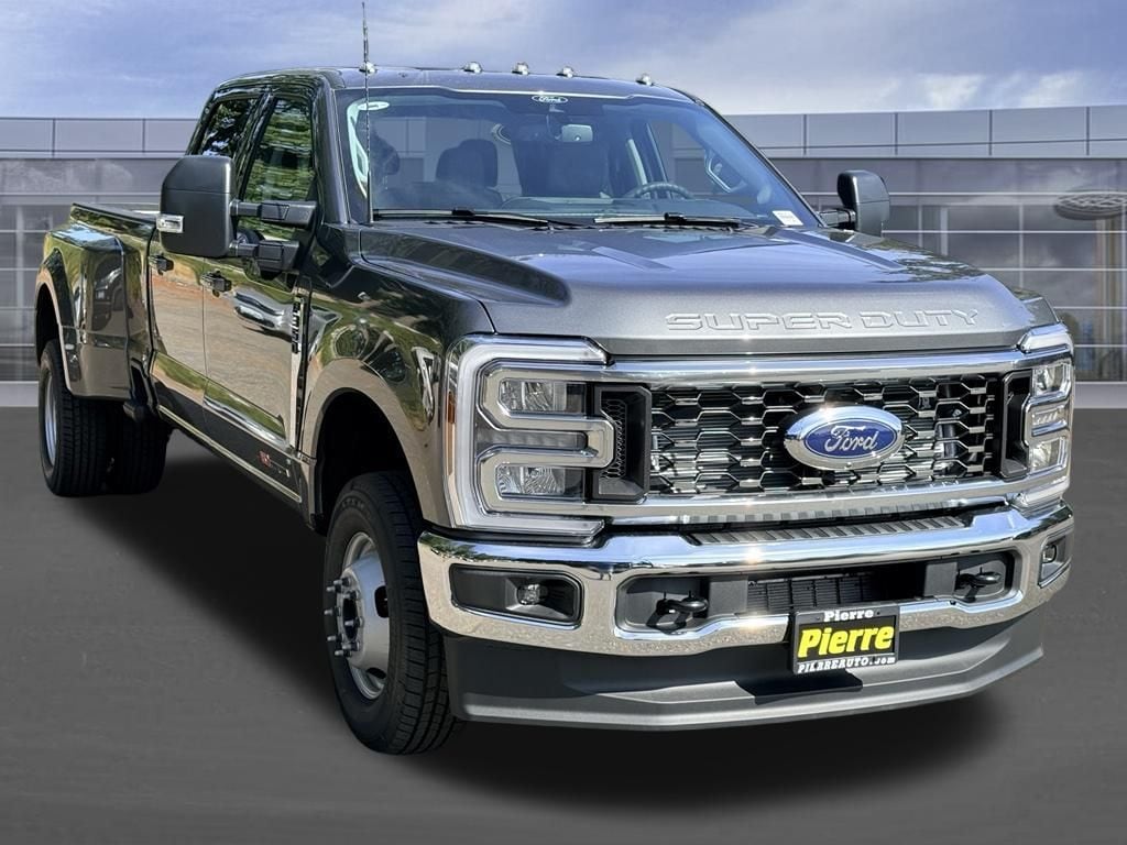 New 2026 Ford F-350 XLT DRW Truck Crew Cab