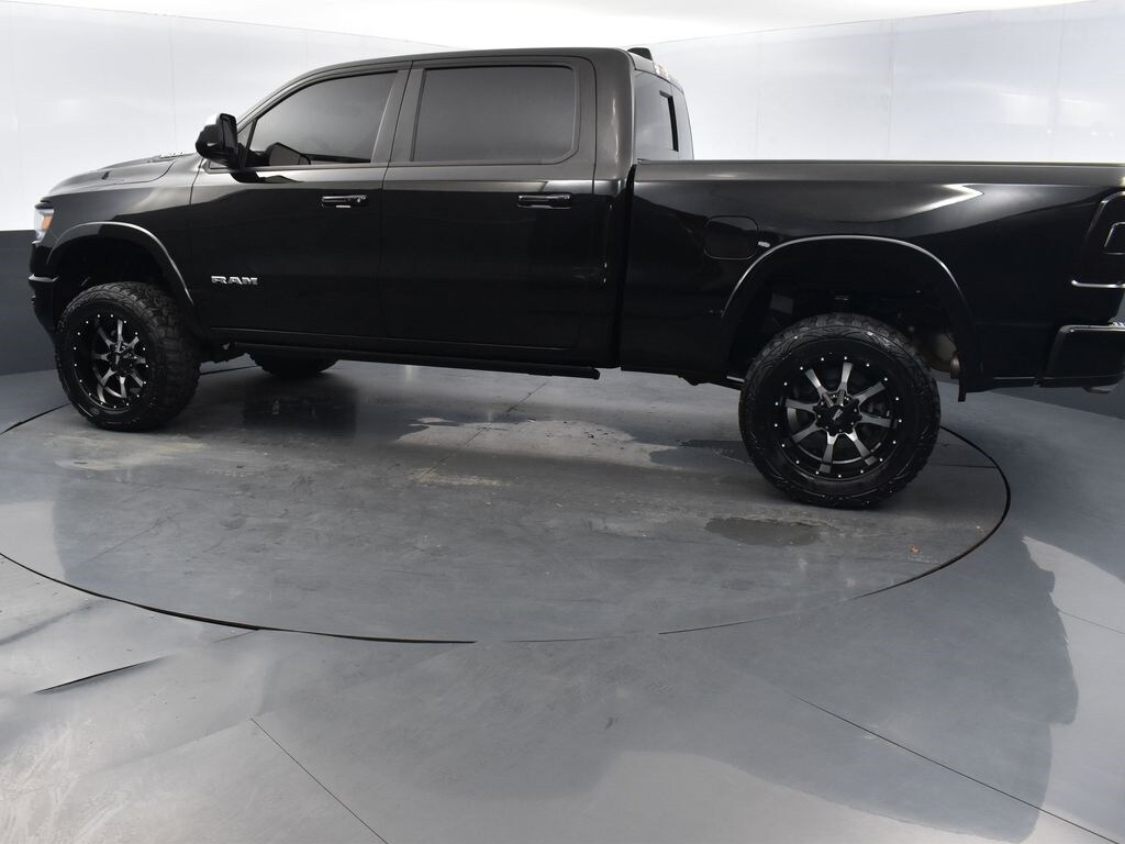 2021 Ram 1500 Laramie photo 3