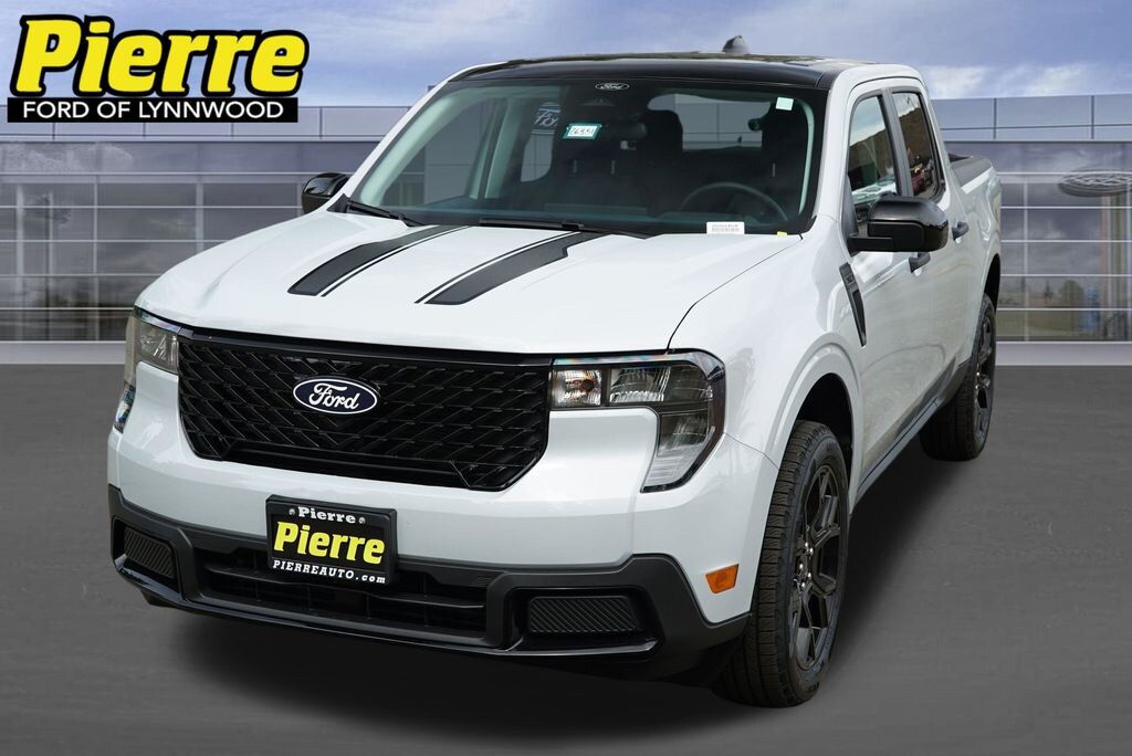 New 2026 Ford Maverick XLT Truck SuperCrew