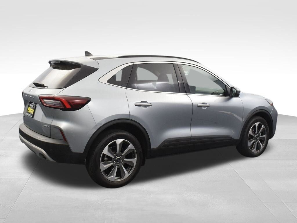 Used 2023 Ford Escape Platinum SUV