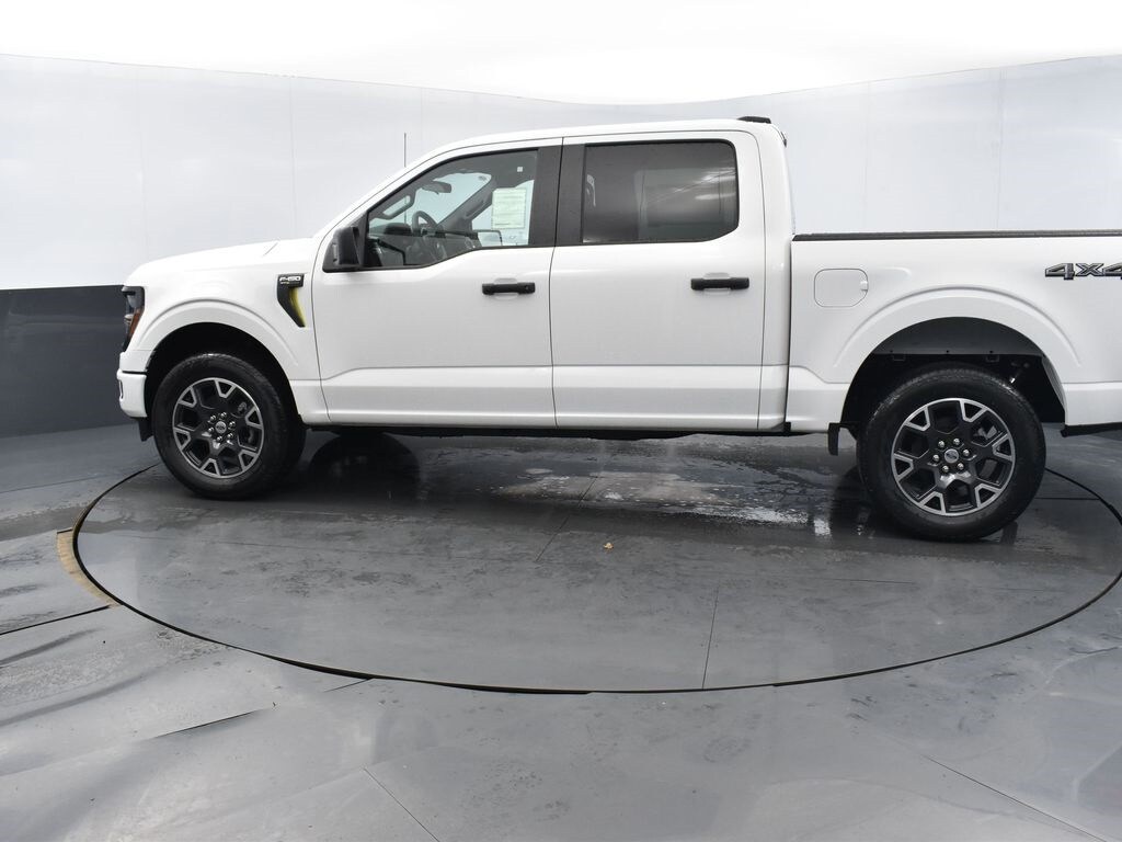 2025 Ford F-150 STX photo 2