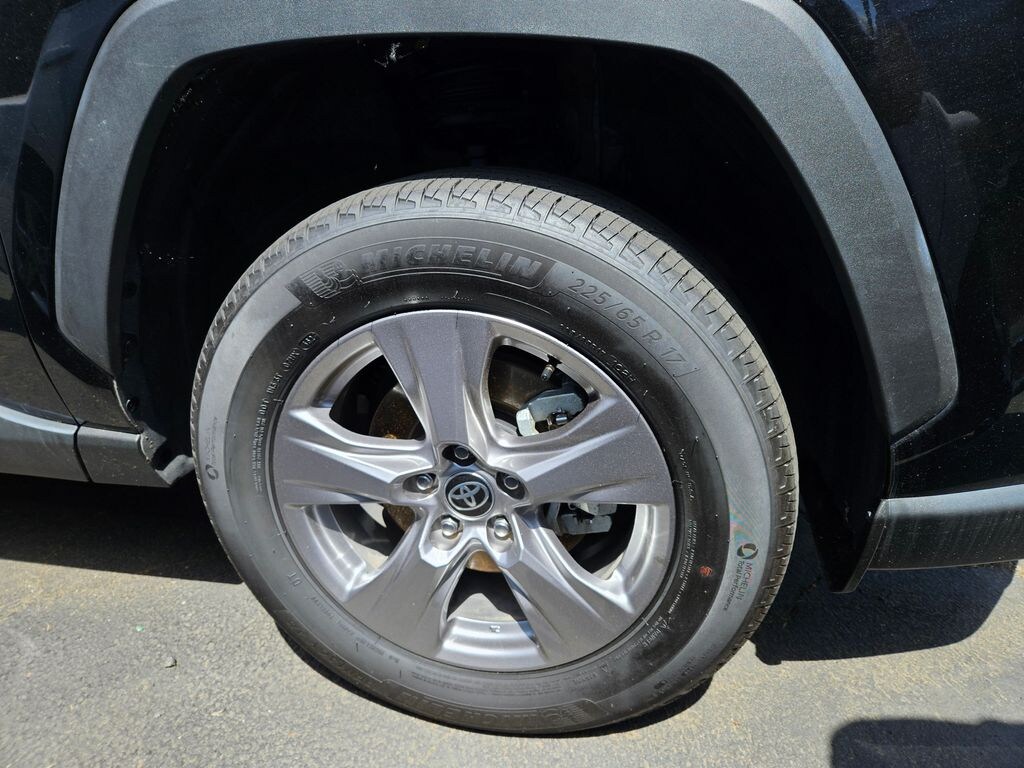 Used 2025 Toyota RAV4 XLE SUV