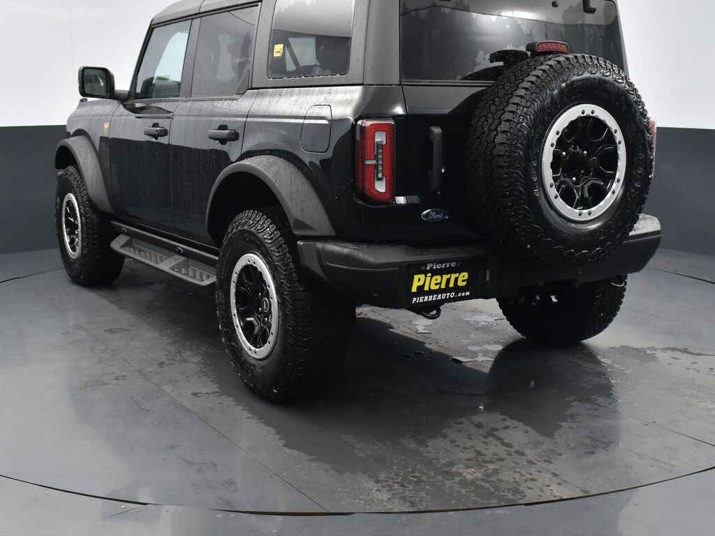 2025 Ford Bronco Badlands photo 4