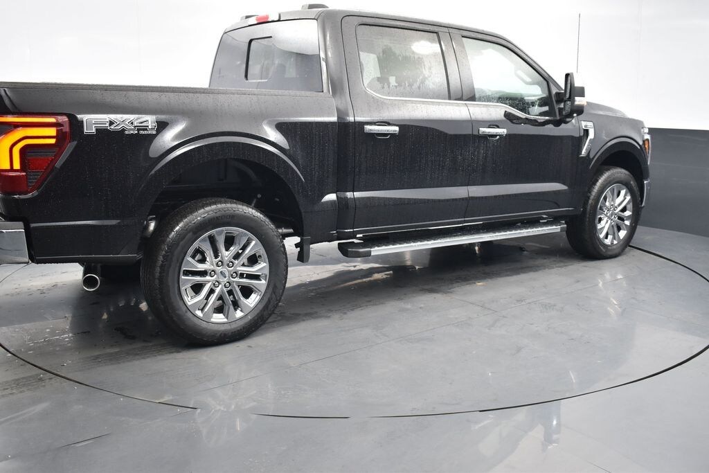 New 2025 Ford F-150 Lariat Truck SuperCrew Cab