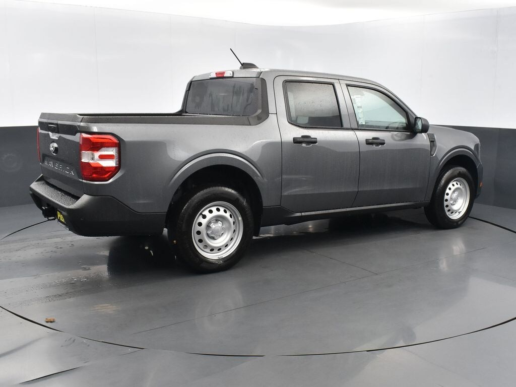 New 2026 Ford Maverick XL Truck SuperCrew