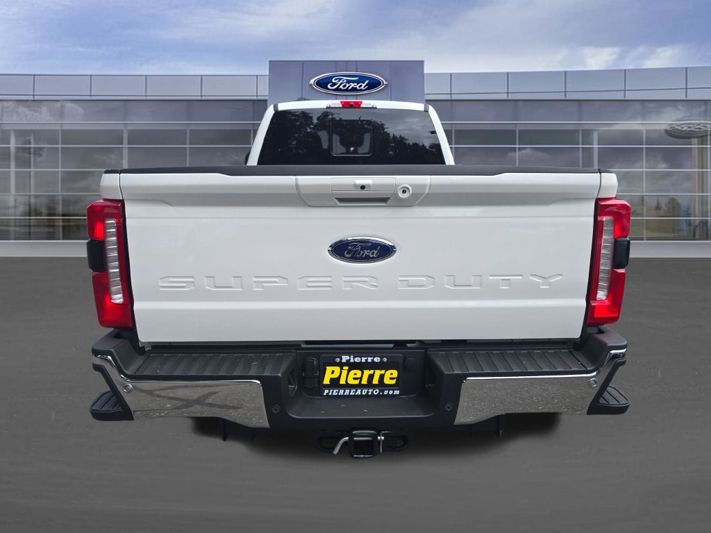 New 2026 Ford F-350 Lariat DRW Truck Crew Cab