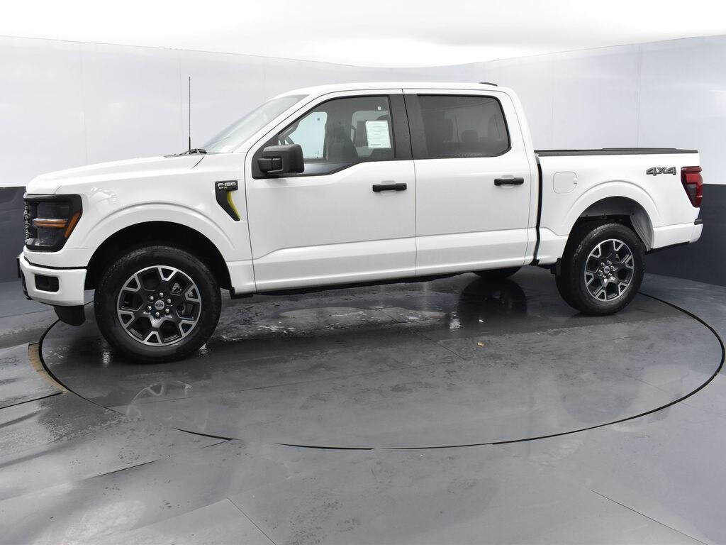 2025 Ford F-150 STX photo 4