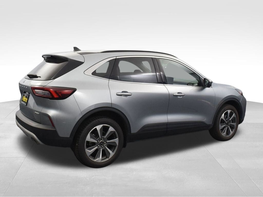 Used 2024 Ford Escape Platinum SUV