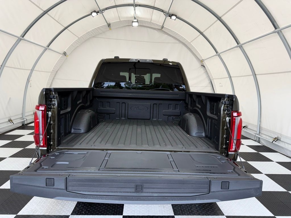 New 2026 Ford F-150 Raptor Truck SuperCrew Cab