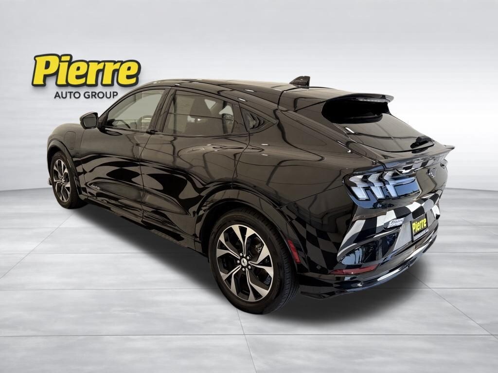 Used 2021 Ford Mustang Mach-E Premium SUV