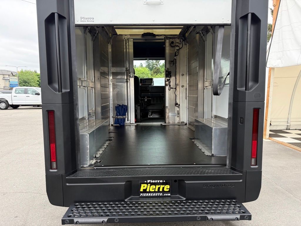 Used 2024 BrightDrop Zevo 400 Van Cargo