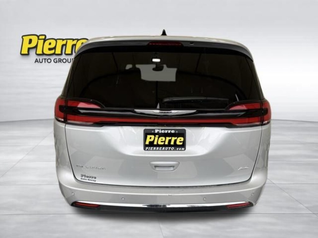 Used 2024 Chrysler Pacifica Touring L Van Passenger Van