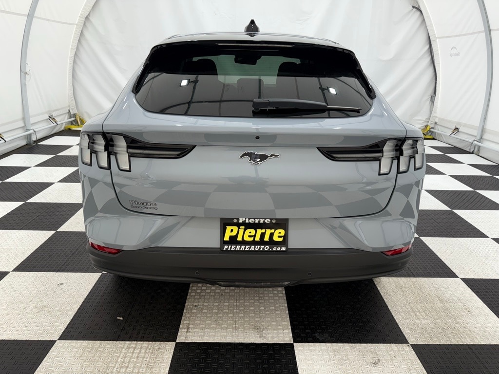 2025 Ford Mustang Mach-E Select photo 3