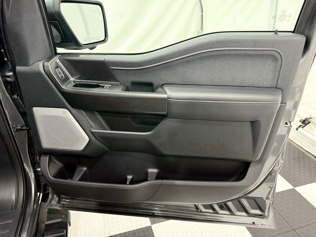 2025 Ford F-150 Lariat - Photo 24