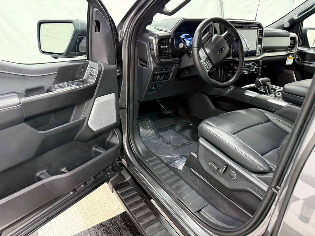 2025 Ford F-150 Lariat - Photo 33