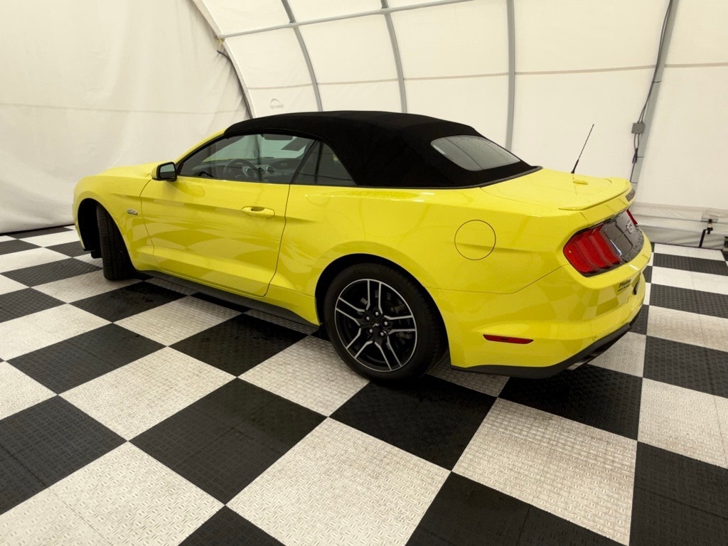 2021 Ford Mustang GT Premium Convertible photo 3