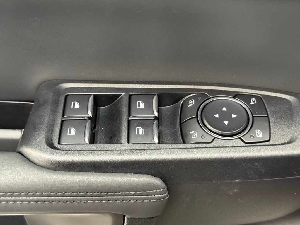 2025 Ford Ranger Raptor - Photo 28