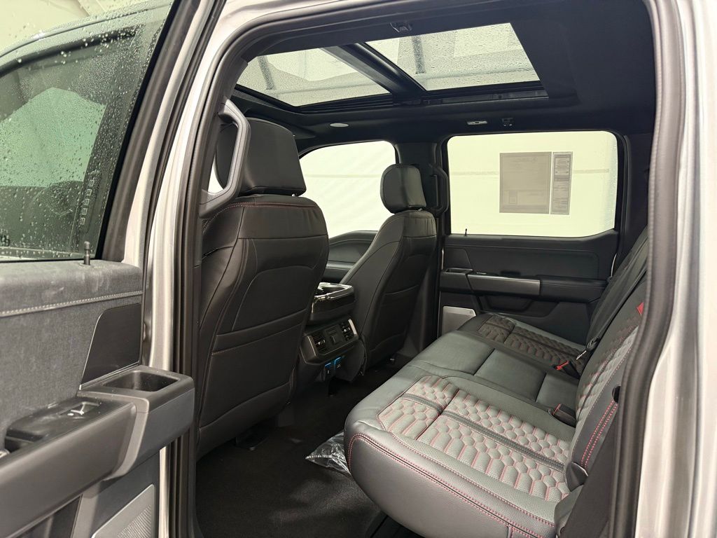 2024 Ford F-150 Lariat - Photo 14