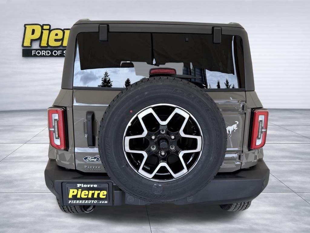 New 2026 Ford Bronco Outer Banks SUV