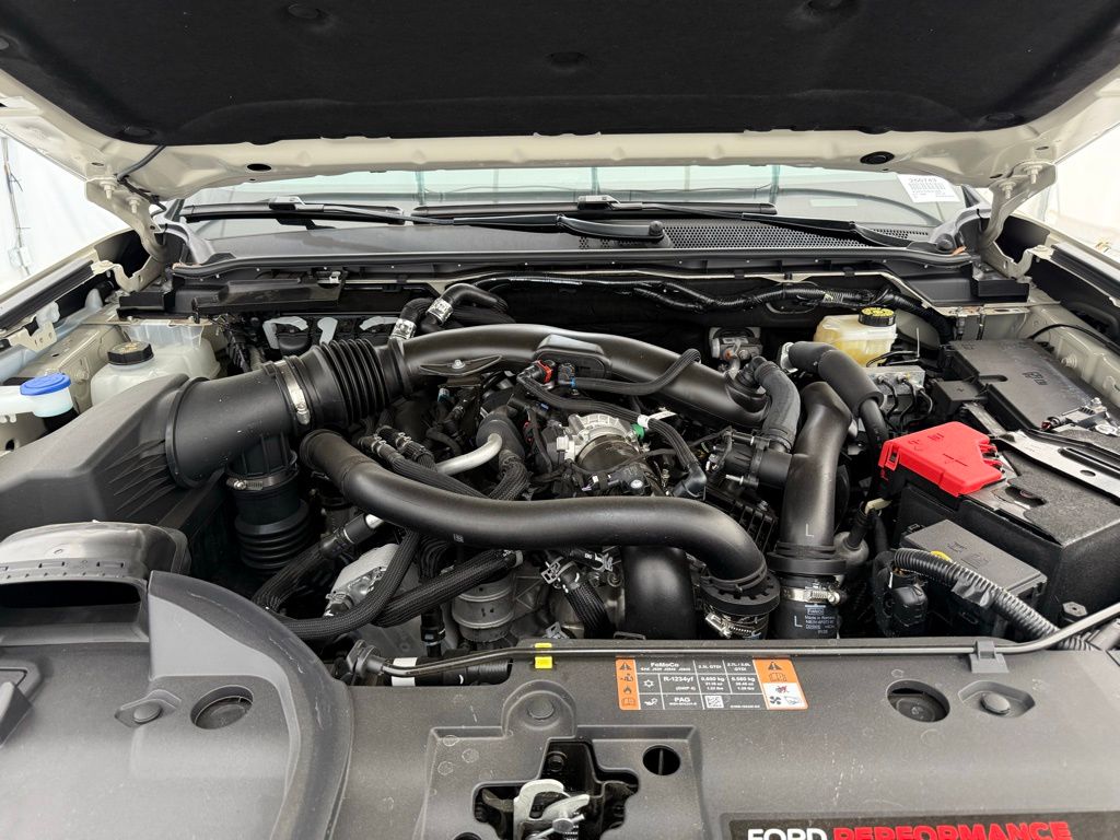 2025 Ford Ranger Raptor - Photo 8