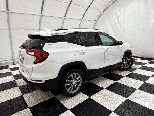 2022 Gmc Terrain SLT photo 4