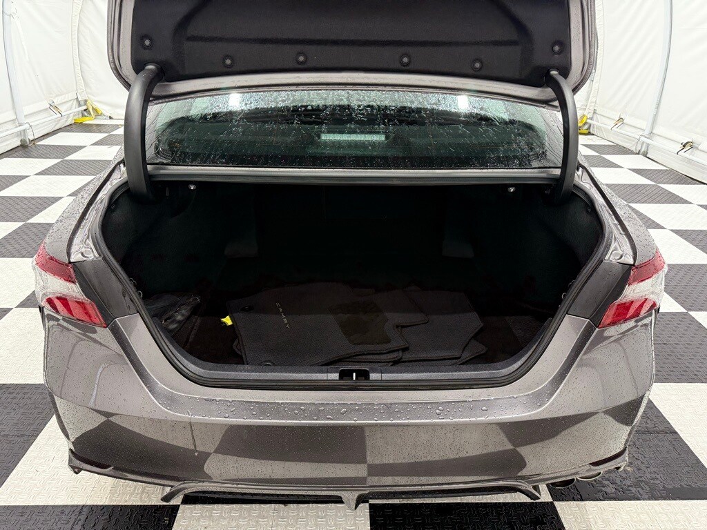 2024 Toyota Camry SE photo 2