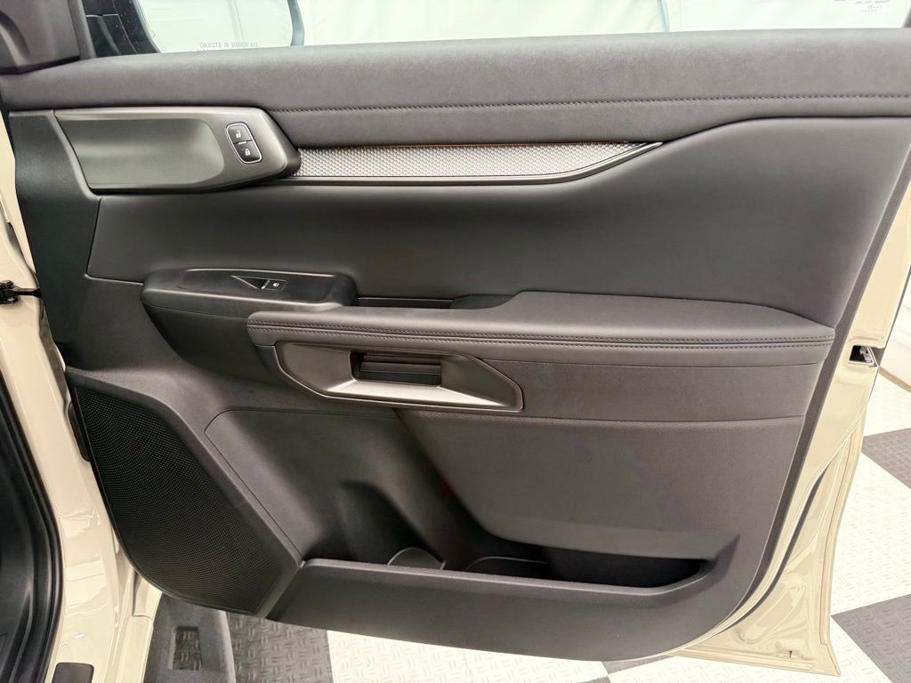 2025 Ford Ranger Raptor - Photo 18