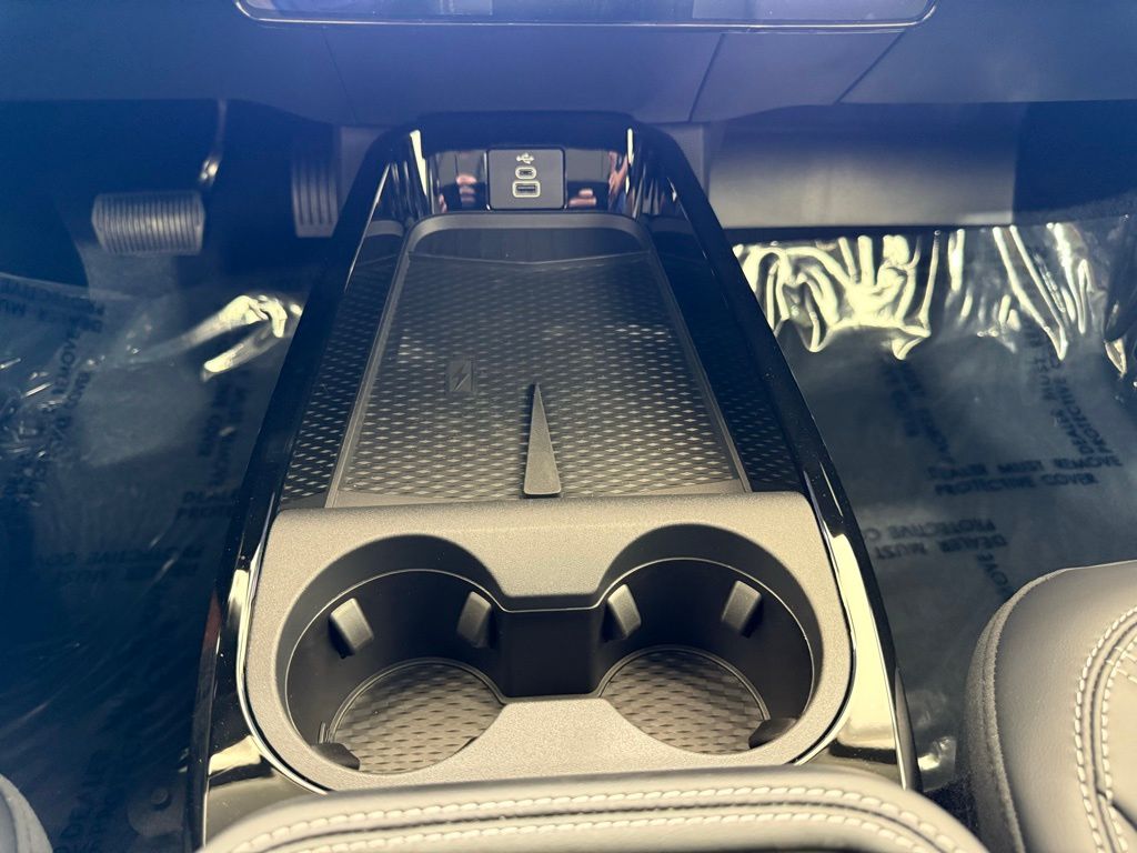 2025 Ford Mustang Mach-E Premium - Photo 39