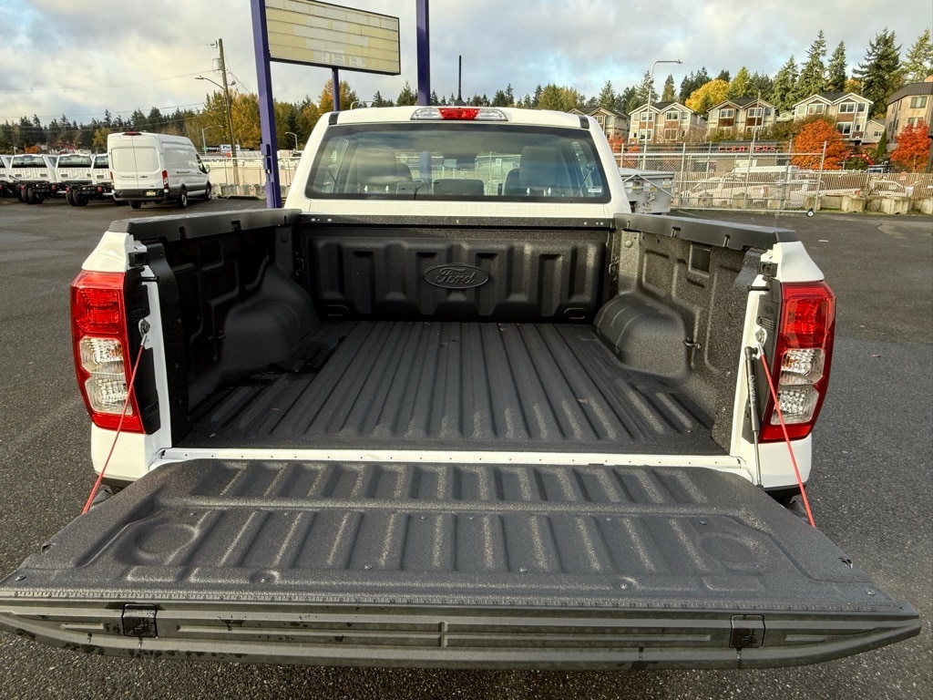 2025 Ford Ranger XL photo 3
