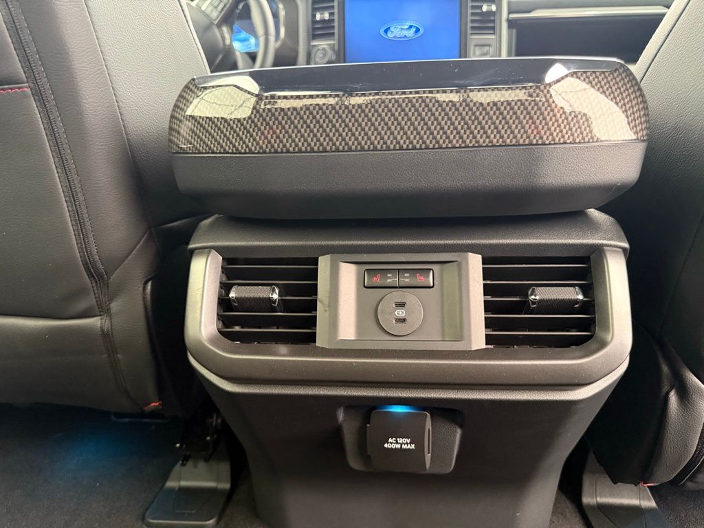2025 Ford F-150 Lariat - Photo 25