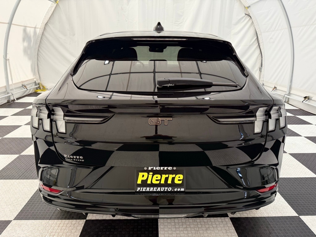 2025 Ford Mustang Mach-E GT photo 3