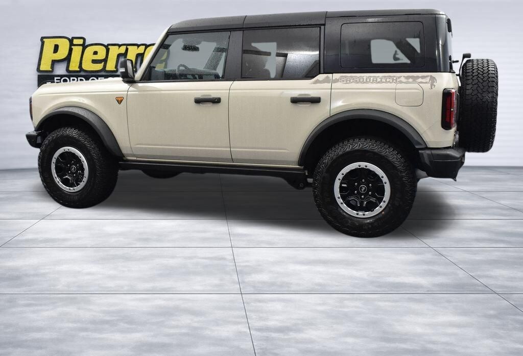 New 2025 Ford Bronco Badlands SUV