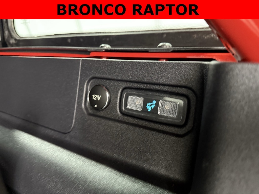 2023 Ford Bronco Raptor photo 2