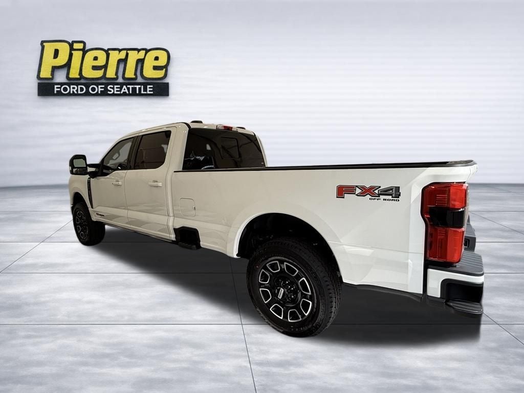 New 2026 Ford F-350 Platinum Truck Crew Cab