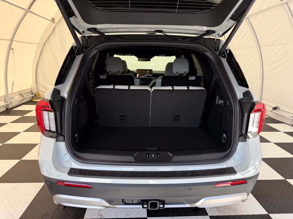 New 2027 Ford Explorer Platinum SUV