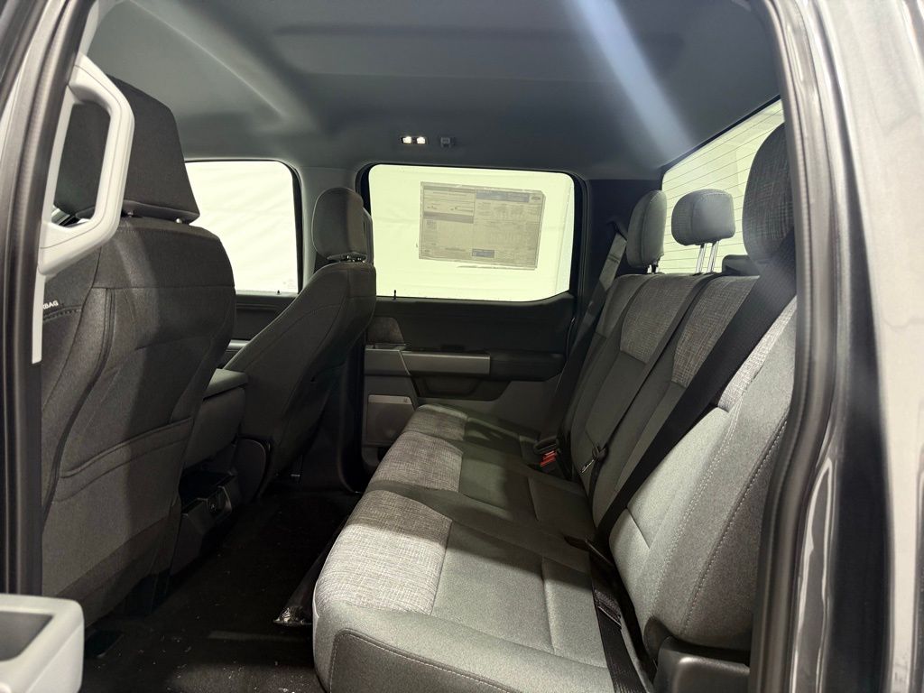 2026 Ford F-250 Super Duty XLT - Photo 18