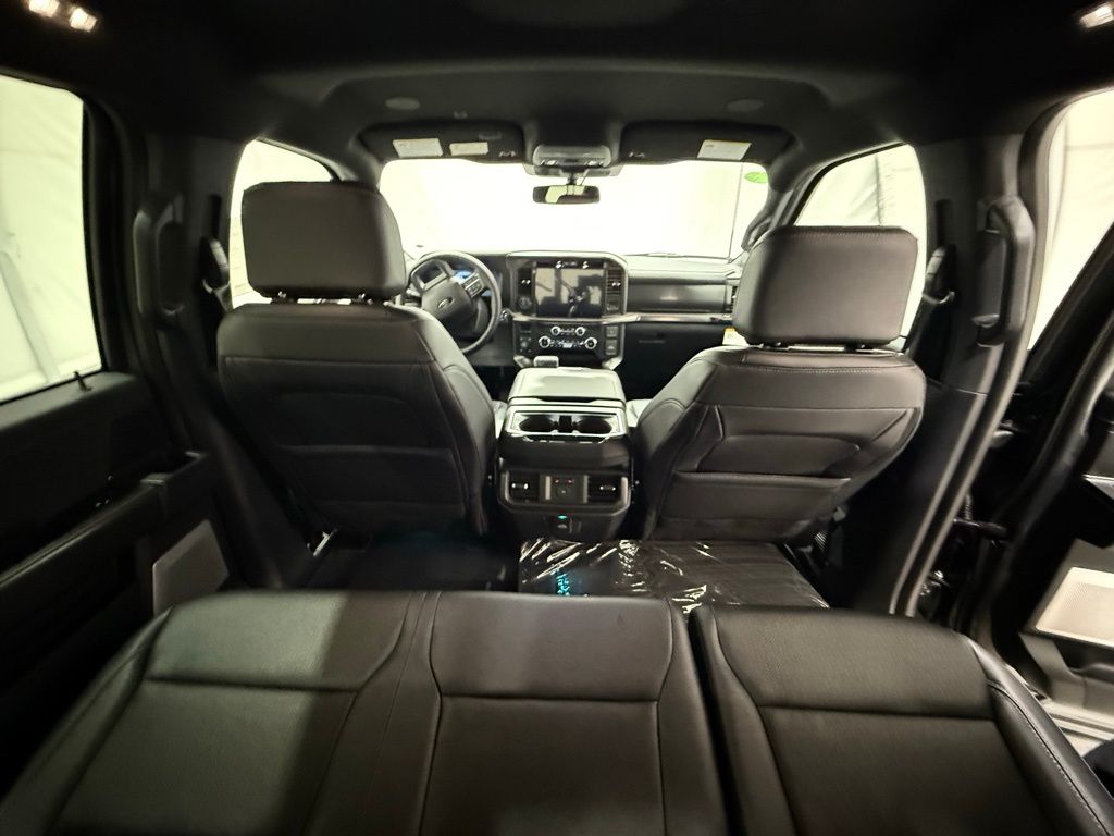 2025 Ford F-150 Lariat - Photo 30